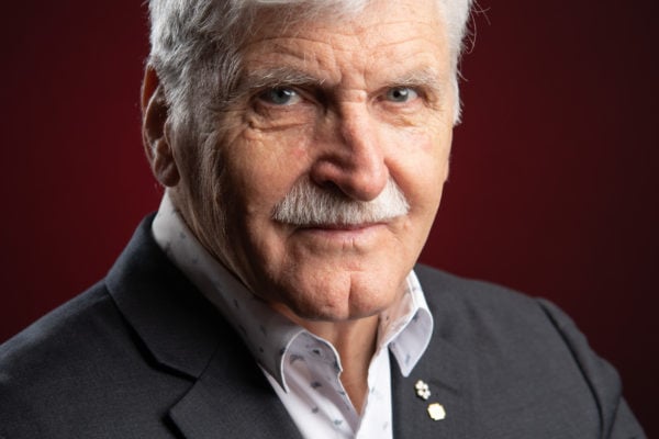 2020_Romeo_Dallaire-600x400